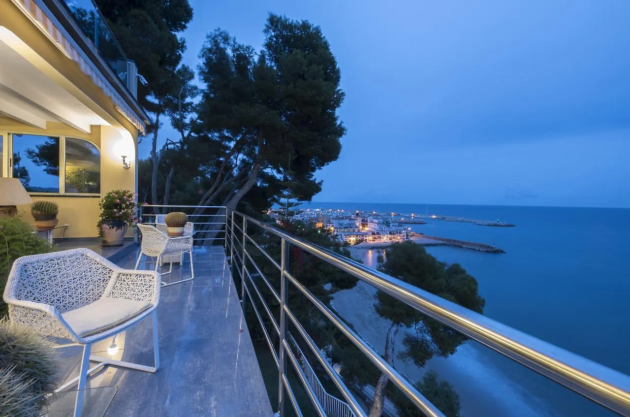 ヴィラ Hotel La Estrella Del Mediterraneo Roda de Bará